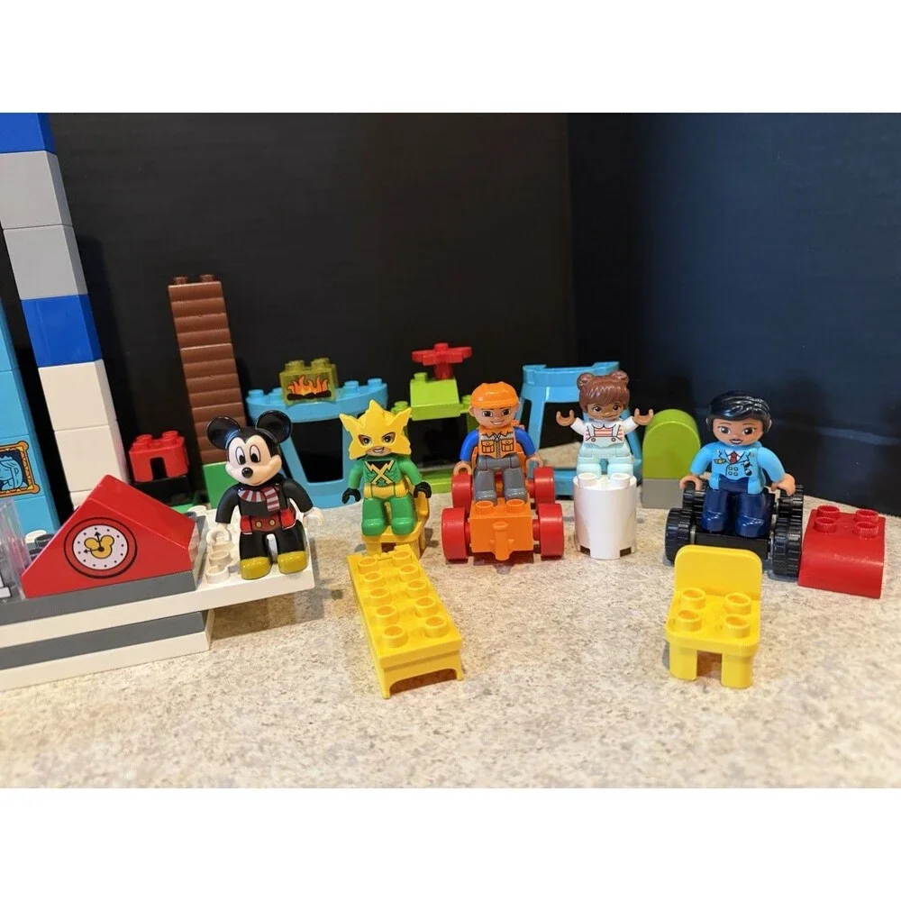 Lego Duplo Huge Lot 9 Figures Mickey Minnie Spiderman Pluto + Bricks Vehicles